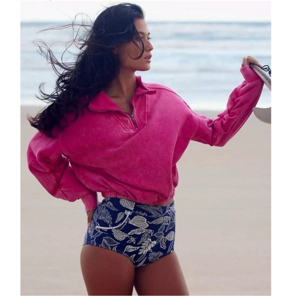 Free People FP Movement Valley Girl Pullover Sweatshirt Punch Crush Pink XS Logo - Picture 1 of 16